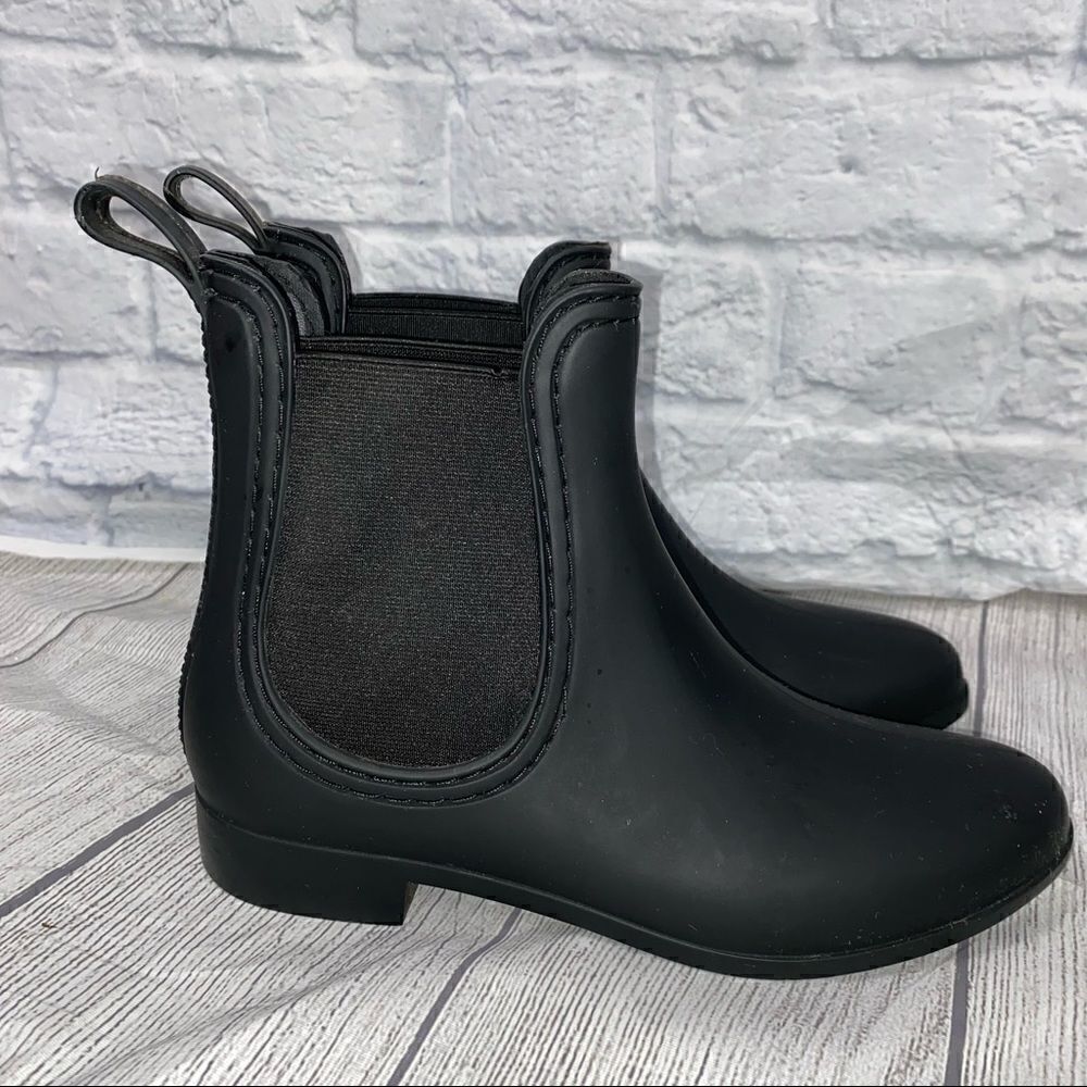 Jeffrey Campbell rubber ankle boots with elastic sides black sz 6